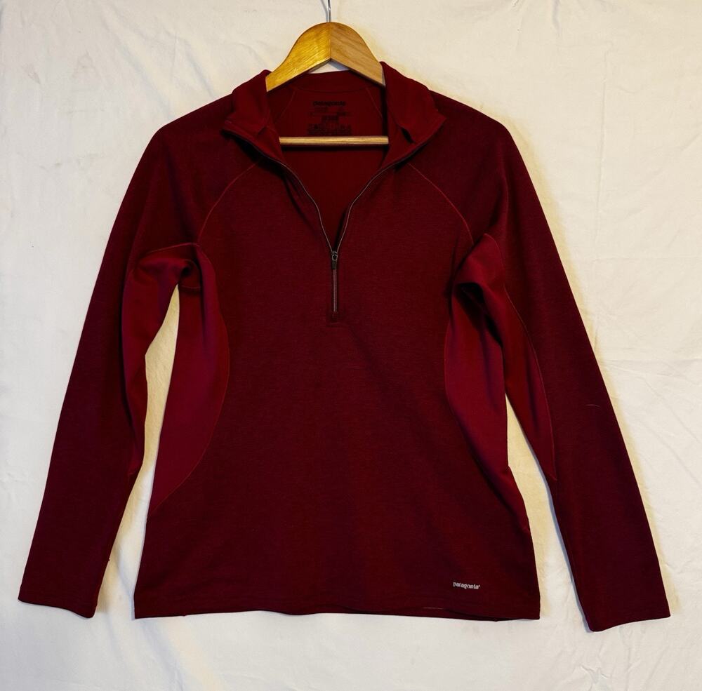 Patagonia Top Womens Medium Purple Capilene 3 Midweight Base Layer 1/4 Zip